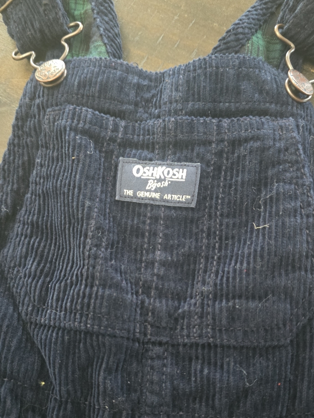 Boys Oshkosh Cord/lined Overalls. 4t. Used. - Picture 3 of 4